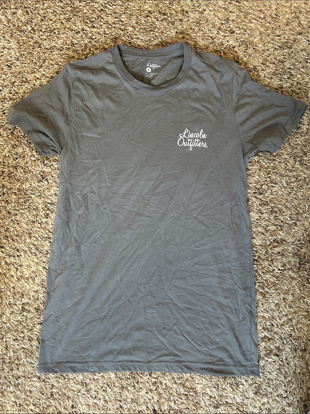 Lincoln Outfitters Women's Gray Short Sleeve Logo Tee
